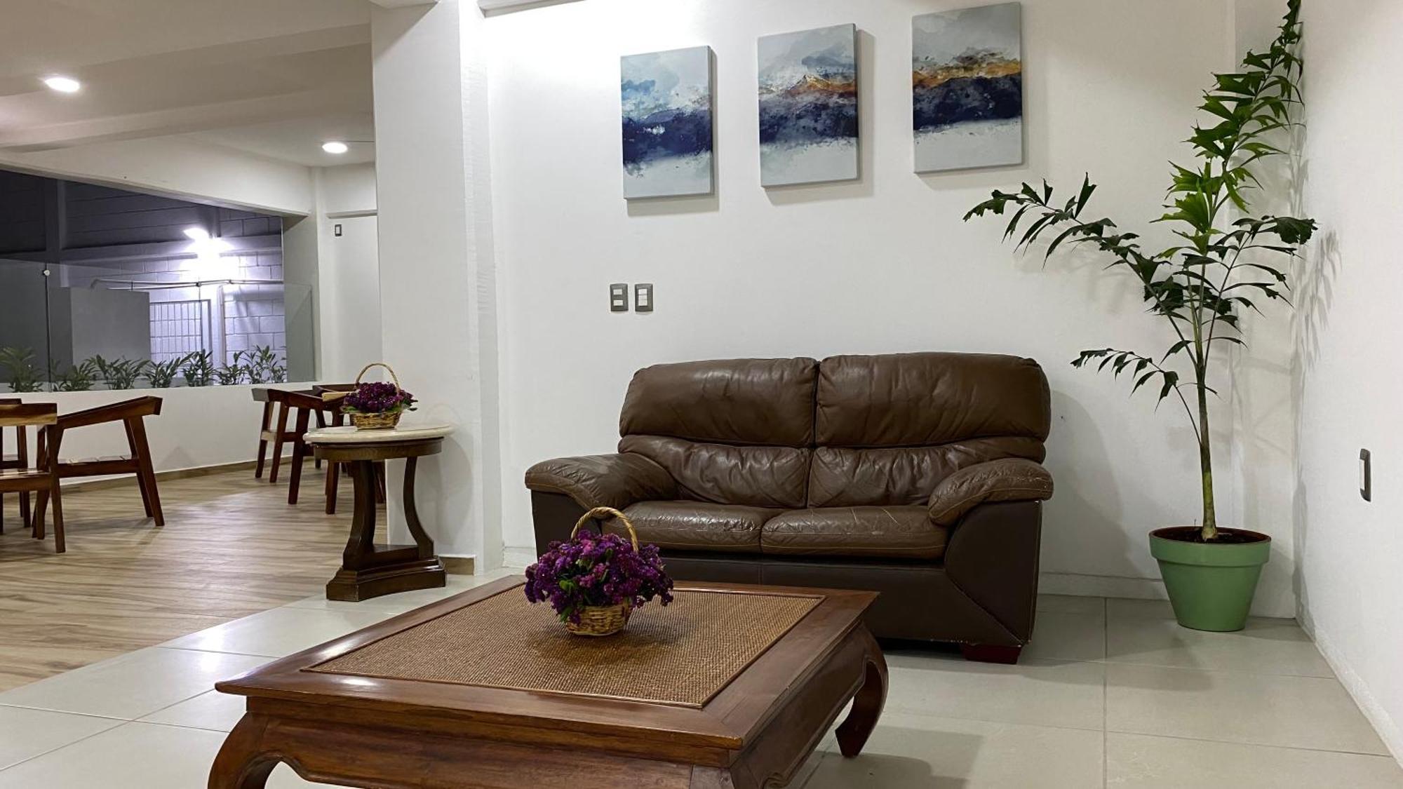 Hotel Santa Fe ทักซ์ทลา กูทิเอเรซ ภายนอก รูปภาพ